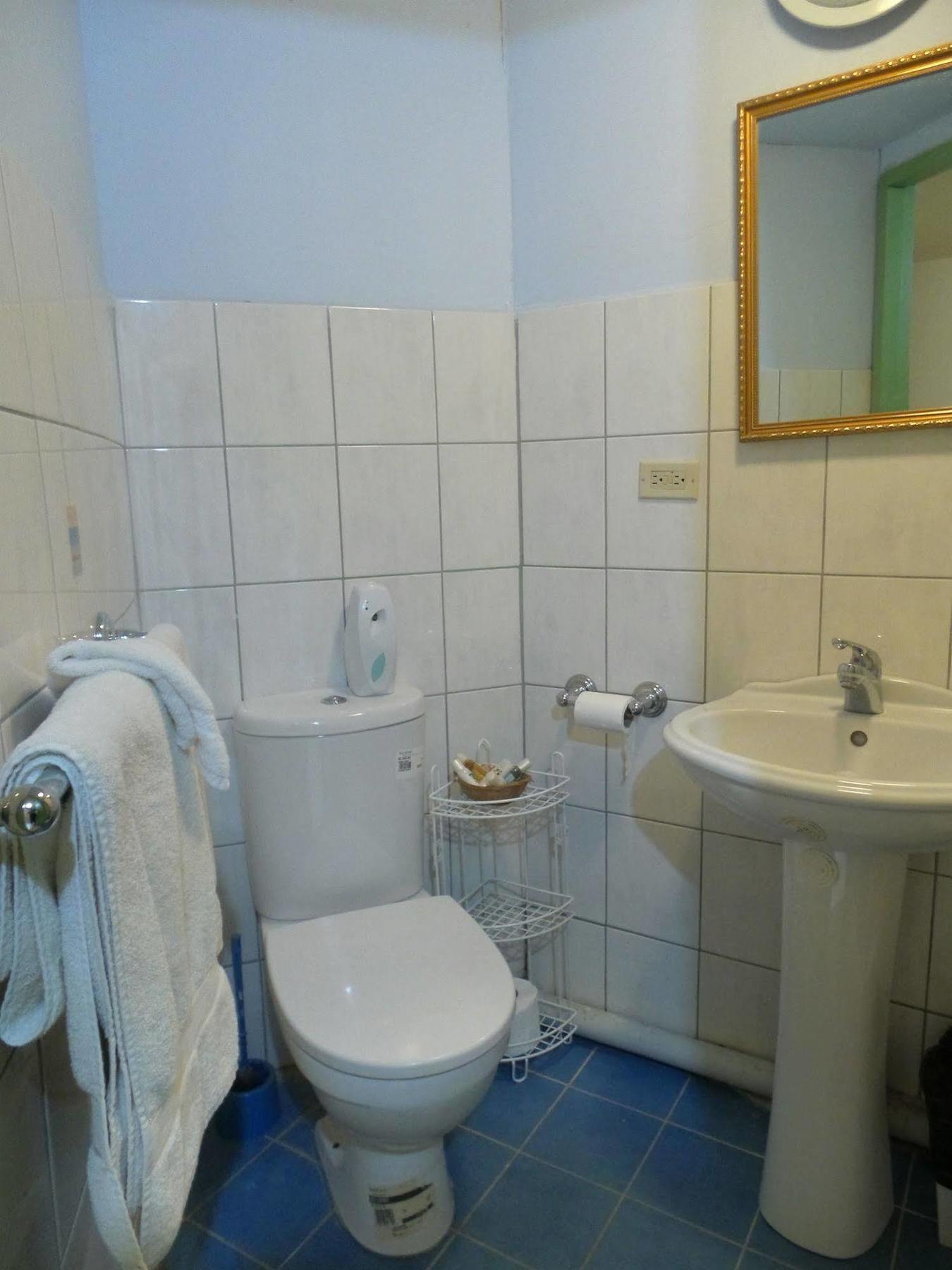 Heritage Inn Trinidad Belmont Εξωτερικό φωτογραφία
